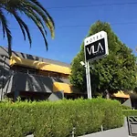 Hotel By Vimahotels