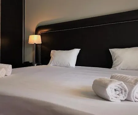 By Vimahotels Hotel