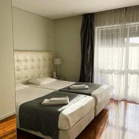 Szálloda By Vimahotels