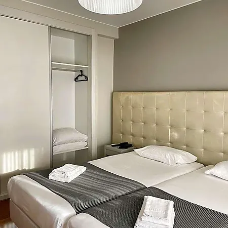 By Vimahotels